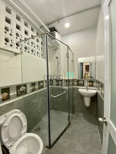 Hình ảnh Mb6623 nạp rút nhanh chóng studio giá rẻ có máy giặt riêng, sạch sẽ, 25m2 ở lý phục man Q7