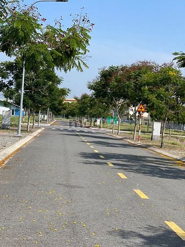 Hình ảnh Đất 1.4 tỷ full thổ cư MT Vành đai 4 Bến Lức Long An, sổ sẵn