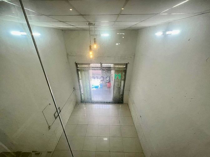 Hình ảnh Nhà [4x12] full nội thất 1 lửng 1 PN, KHu Mã Lò