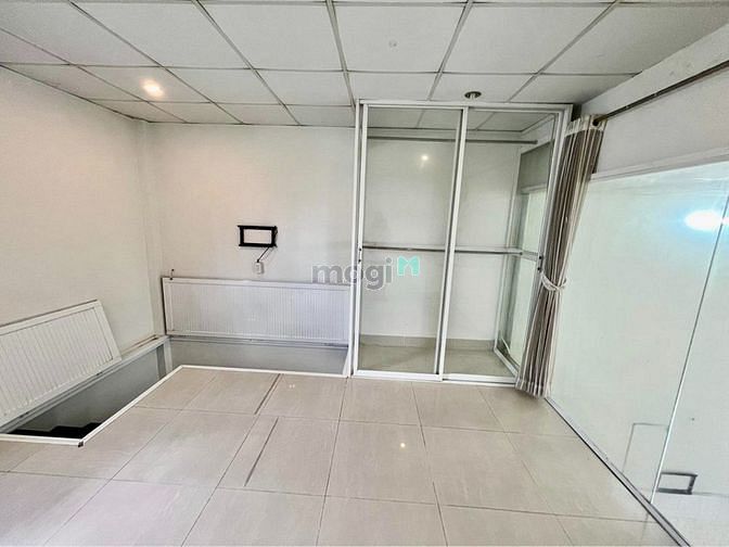Hình ảnh Nhà [4x12] full nội thất 1 lửng 1 PN, KHu Mã Lò