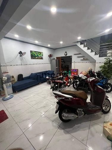 Hình ảnh Chính chủ cần bán gấp nhà PLA-TP THỦ ĐỨC
