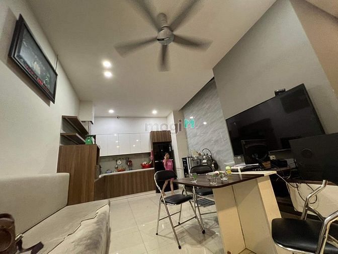 Hình ảnh Cần Bán Nhà Đ.CMT8, Quận 10 40m2_2,2Tỷ_SHr