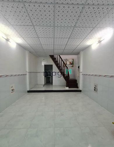 Hình ảnh Rất cần bán gấp nhà đường Phạm Văn Chí ,P4, Q6