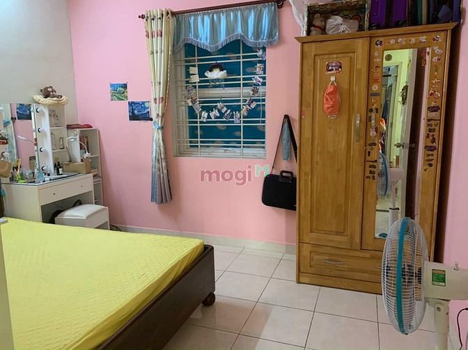 Hình ảnh Chung cư C4 Man Thiện Quận 9 2PN, DT 74.5m2, 2PN, đã có sổ