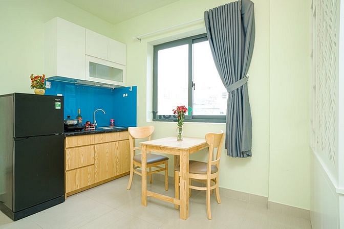 Hình ảnh Gần cầu Nguyễn Văn Cừ - CHDV full nội thất của sổ lớn