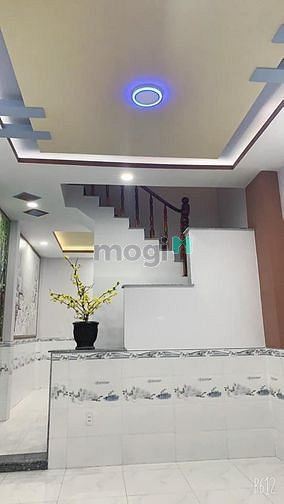 Hình ảnh Nhà mới cần bán đường Hoà Bình, quận 11 48m2 SHR