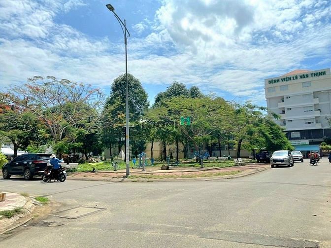 Hình ảnh Bán Lô Góc 2 Mặt Tiền Đường 45&46 Lê Văn Thịnh, Bình Trưng Tây Q2