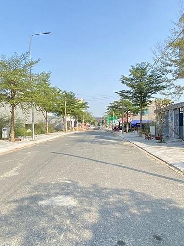 Hình ảnh Bán đất KDC Bình Chánh sổ hồng riêng cách chợ cầu Xáng Tỉnh Lộ 10 500m