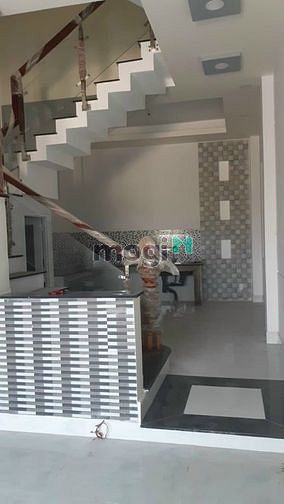 Hình ảnh Bán Nhà Đẹp Hẻm Xe Hơi Bình Tân