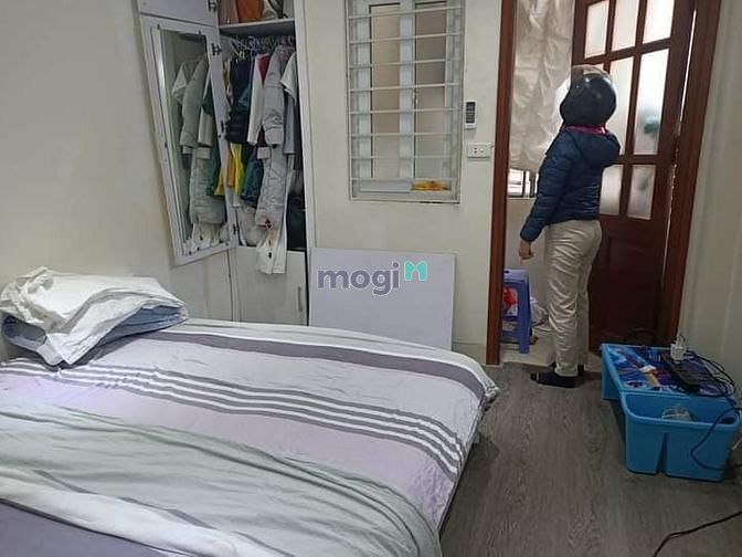 Hình ảnh Bán nhà đẹp mới Bến Vân Đồn p2Q4 50m2 1ty350