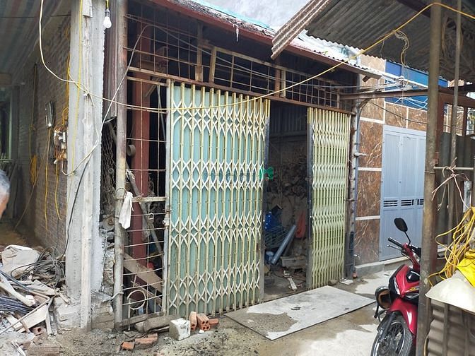 Hình ảnh Bán đất mặt đường Nguyễn Hoàng Tôn 145m2 MT 4m giá 10 TỶ