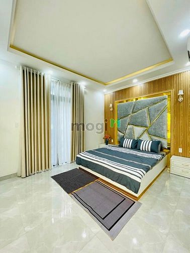 Hình ảnh Bán nhà mới đường Võ Văn Tần Quận 3 80m2 2TỶ63