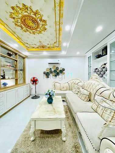 Hình ảnh Bán nhà mới đường Võ Văn Tần Quận 3 80m2 2TỶ63