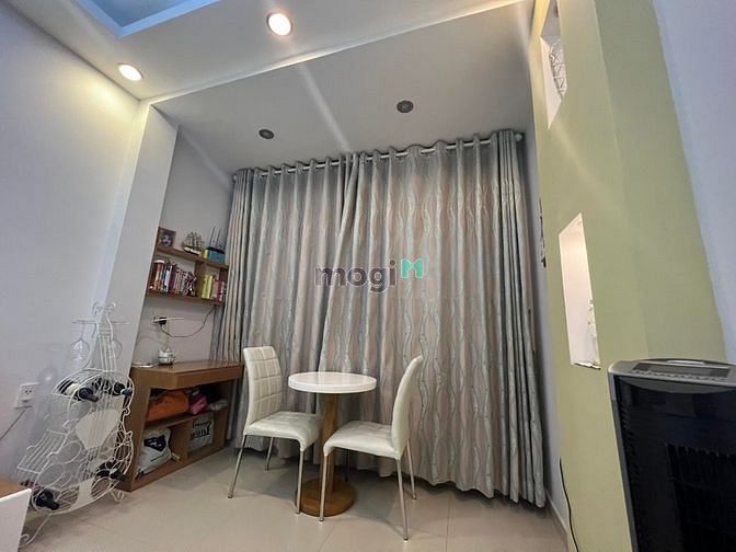 Hình ảnh Quận 10 - HXH - 5 tầng BTCT - nhỉnh 7 tỷ