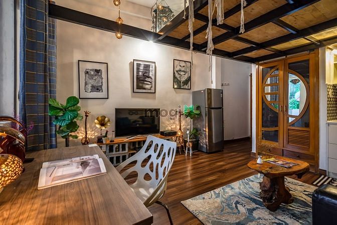 Hình ảnh SIÊU PHẨM DUPLEX_ Quận 1 gần CV Lê Văn Tám