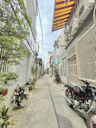 Hình ảnh Bán nhà đường Trần Xuân Soạn, Phường Tân Hưng, Quận 7.