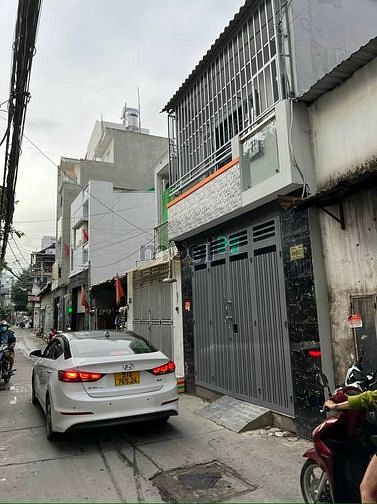 Hình ảnh Sang nhượng nhà đẹp, ÂP BẮC, TÂN BÌNH, Có Sổ Riêng