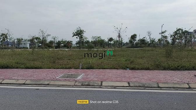 Hình ảnh Kẹt tiền cần ra gấp 150m2 đất KDC Long Định MT 830B giá 649 triệu,SHR.
