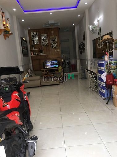 Hình ảnh Nhà [4x17] 1 lầu 2PN, Lê Văn Quới 1 xẹt