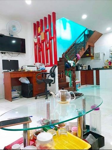 Hình ảnh Bán nhà Lý Thái Tổ quận 10, sổ riêng 40m2