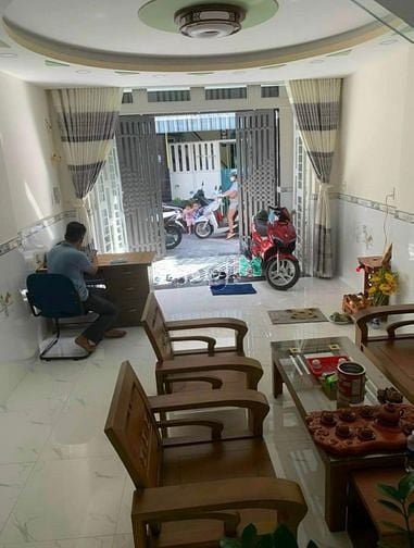 Hình ảnh Bán nhanh nhà dg LÒ SIÊU,Q11,DT 65m2