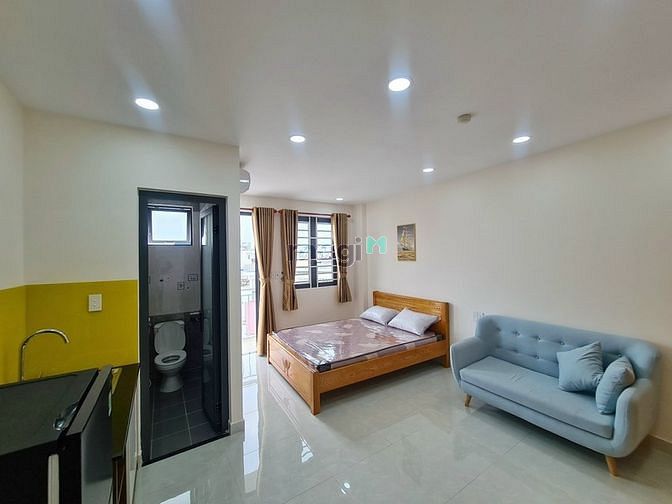 Hình ảnh CHDV full NT cửa sổ lớn, ban công có bếp riêng Nguyễn Văn Đậu