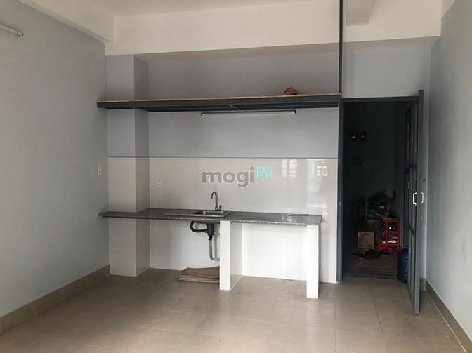 Hình ảnh ✔️✔BANCONY Thoáng Mát - Có MÁY LẠnH - Kênh nước đen giáo Lê Thúc Hoạch