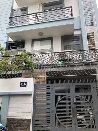 Hình ảnh ✔️✔BANCONY Thoáng Mát - Có MÁY LẠnH - Kênh nước đen giáo Lê Thúc Hoạch