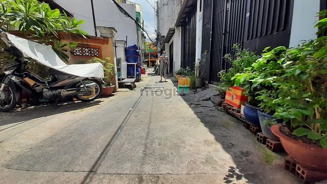 Hình ảnh Bán nhà hẻm Lê Trọng Tấn Tân Phú