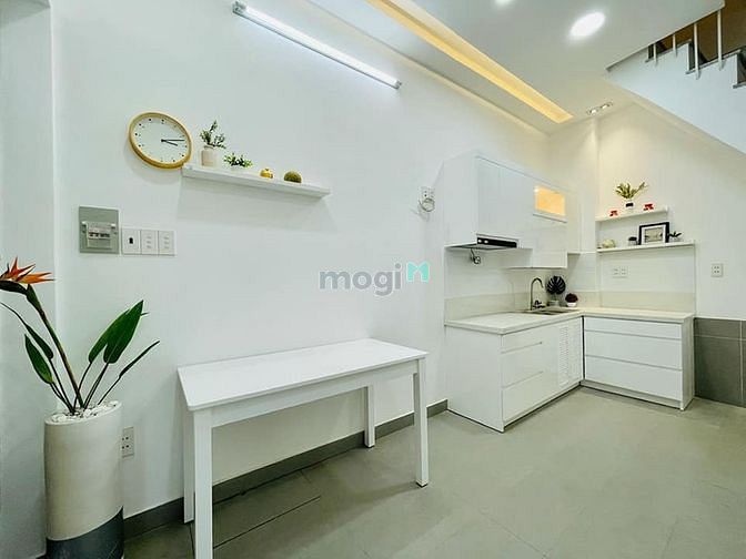 Hình ảnh Nhà ở hẻm xe hơi đ. Bùi Minh Trực, Quận 8