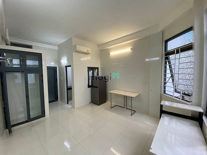 Hình ảnh Phòng 30m2 Giá Tốt Bếp Riêng Tách Biệt Q.BThạnh