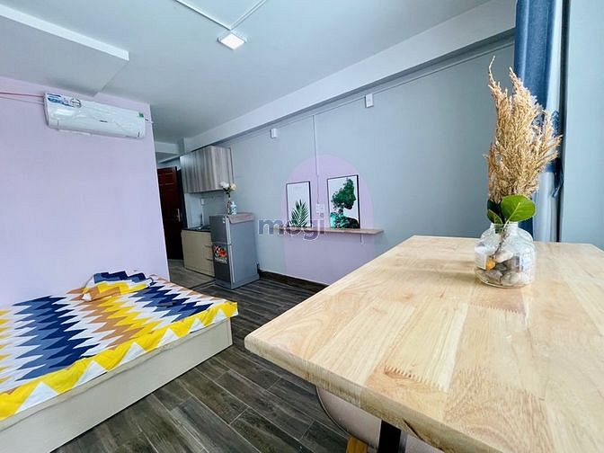 Hình ảnh CHDV có cửa sổ lớn full NT Nguyễn Ngọc Phương
