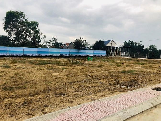 Hình ảnh Duy nhất 2 lô MT cách UBND 200m- đường T25 - QL1A / Giá 8,5tr/m2