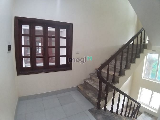 Hình ảnh Cho thuê Biệt thự Đại mỗ, hà đông 180m2x3T, chỉ 18tr
