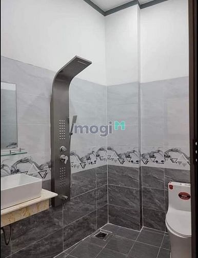 Hình ảnh VỠ NỢ BÁN NHÀ gần Lê Văn Việt Q9 58m2 có SHR