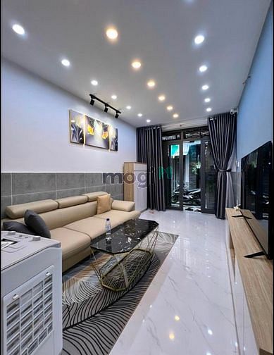 Hình ảnh Cần Tiền Cho Con Đi Du Học Đ.Tân Phước, Quận 10 40m2_2,3Tỷ_SHR