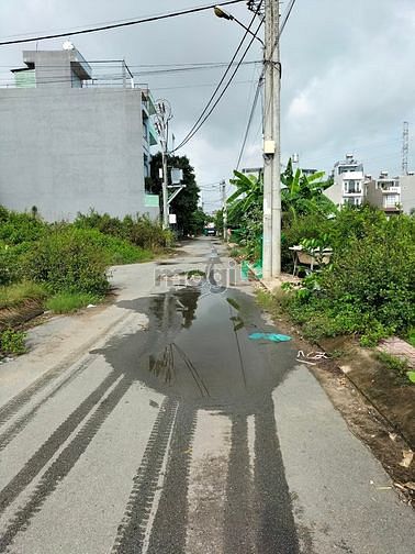 Hình ảnh Bán lô đất ở Gò Cát, Phú Hữu, quận 9, giá đẹp, đường rộng, có sổ
