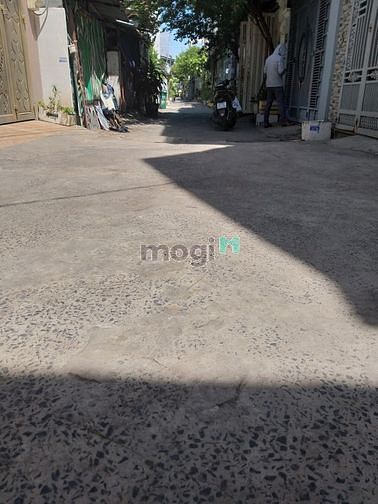 Hình ảnh Bán nhà hxh hậu giang 3 tầng kiên cố 48m2 nhỉnh 4 tỷ 0908593523