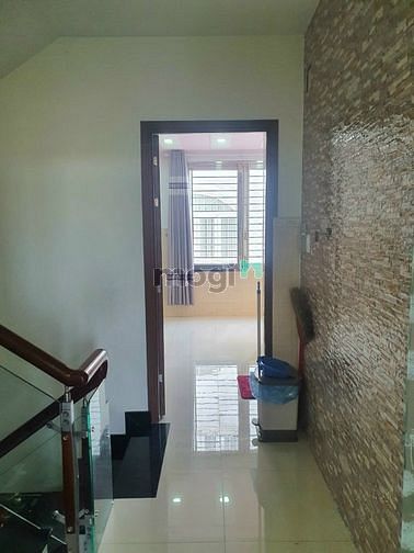 Hình ảnh Cần tiền gấp bán nhà quận 8 1tỷ7 shr