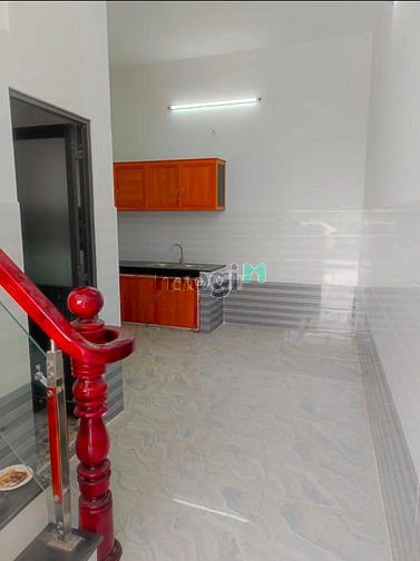 Hình ảnh Cần sang lại căn nhà đường Cửu Long quận 10