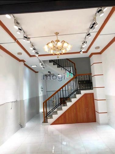 Hình ảnh Ra đi căn nhà đường Hương Lộ 2 quận Bình Tân