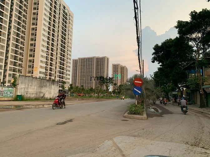 Hình ảnh Bán 4700m2 thổ cư MT Phước Thiện đối diện VinHome Q9, Giá 185 tỷ