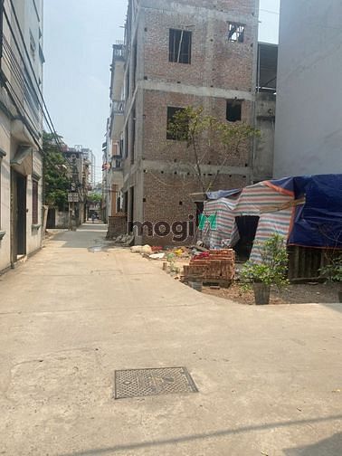 Hình ảnh Mảnh đất lô góc, ngõ ô tô chia đôi xây bán Đức Giang 90m2 mà chỉ chào