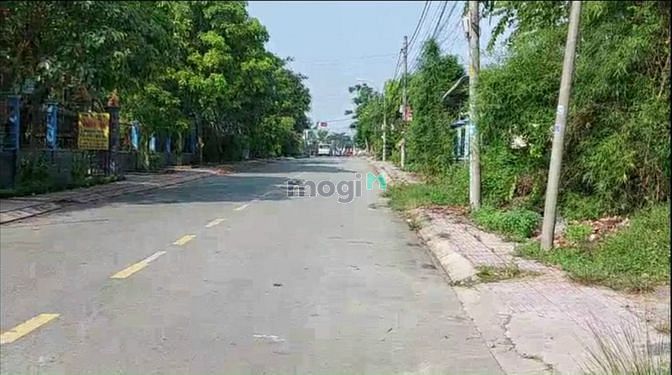 Hình ảnh Bán nhanh 1 lô đất thổ giá 550tr/617m2, shr, phước hiệp.