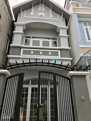 Hình ảnh * Cho thuê nhà 451/D1 Hai Bà Trưng, phường 8, Quận 3