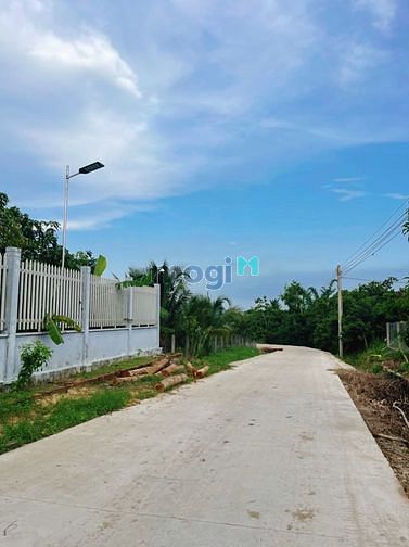 Hình ảnh Đất xã gia canh sát mí tị trấn định quán
