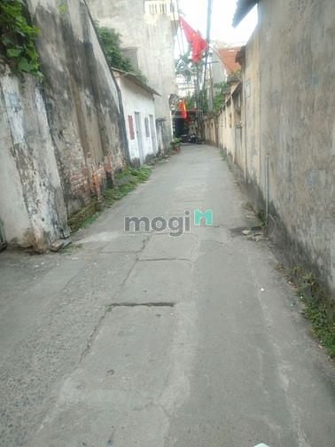 Hình ảnh Phú Diễn khổ đẹp ô tô đỗ cửa nở hậu nhỉnh 3 tỷ