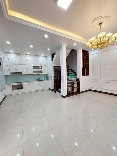 Hình ảnh Nhà 5 tầng cực đẹp, Thạch Bàn, Long Biên ô tô, chỉ nhỉnh 3 tỷ