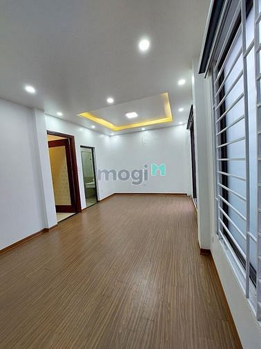 Hình ảnh Nhà 5 tầng cực đẹp, Thạch Bàn, Long Biên ô tô, chỉ nhỉnh 3 tỷ