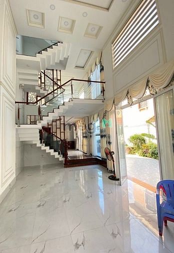 Hình ảnh BIỆT THỰ SIÊU ĐẸP , An Lạc , Bình Tân- 123m2 (9M*14M) - CHỈ 12.9